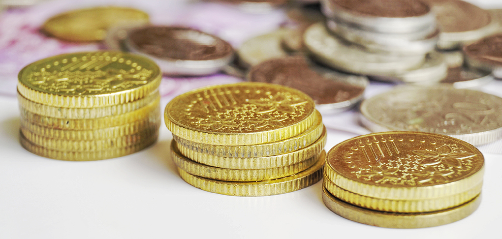 Three Smart Things To Do With Rs 50,000 Three Smart Things To Do With Rs 50,000